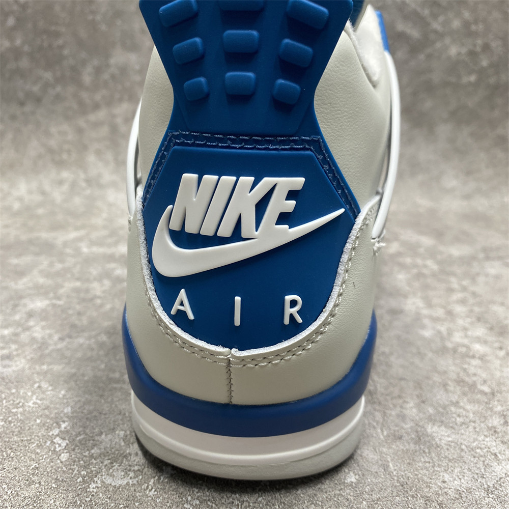 AIR JORDAN 4 RETRO MILITARY BLUE 2024