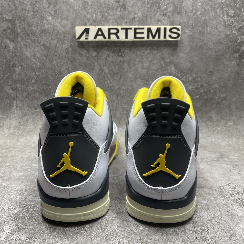 WMNS AIR JORDAN 4 RETRO 