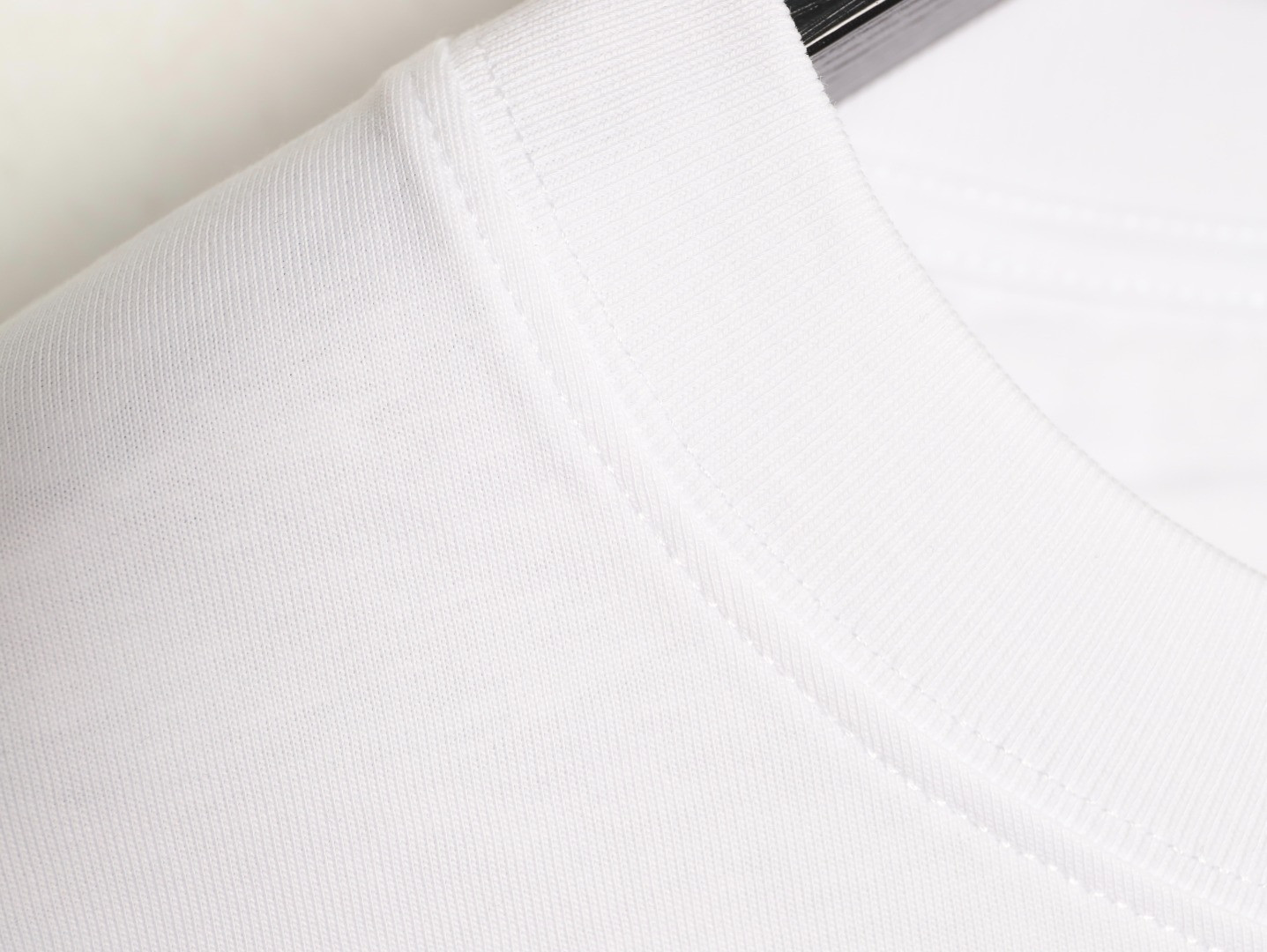 L0ew* long-sleeved t-shirt