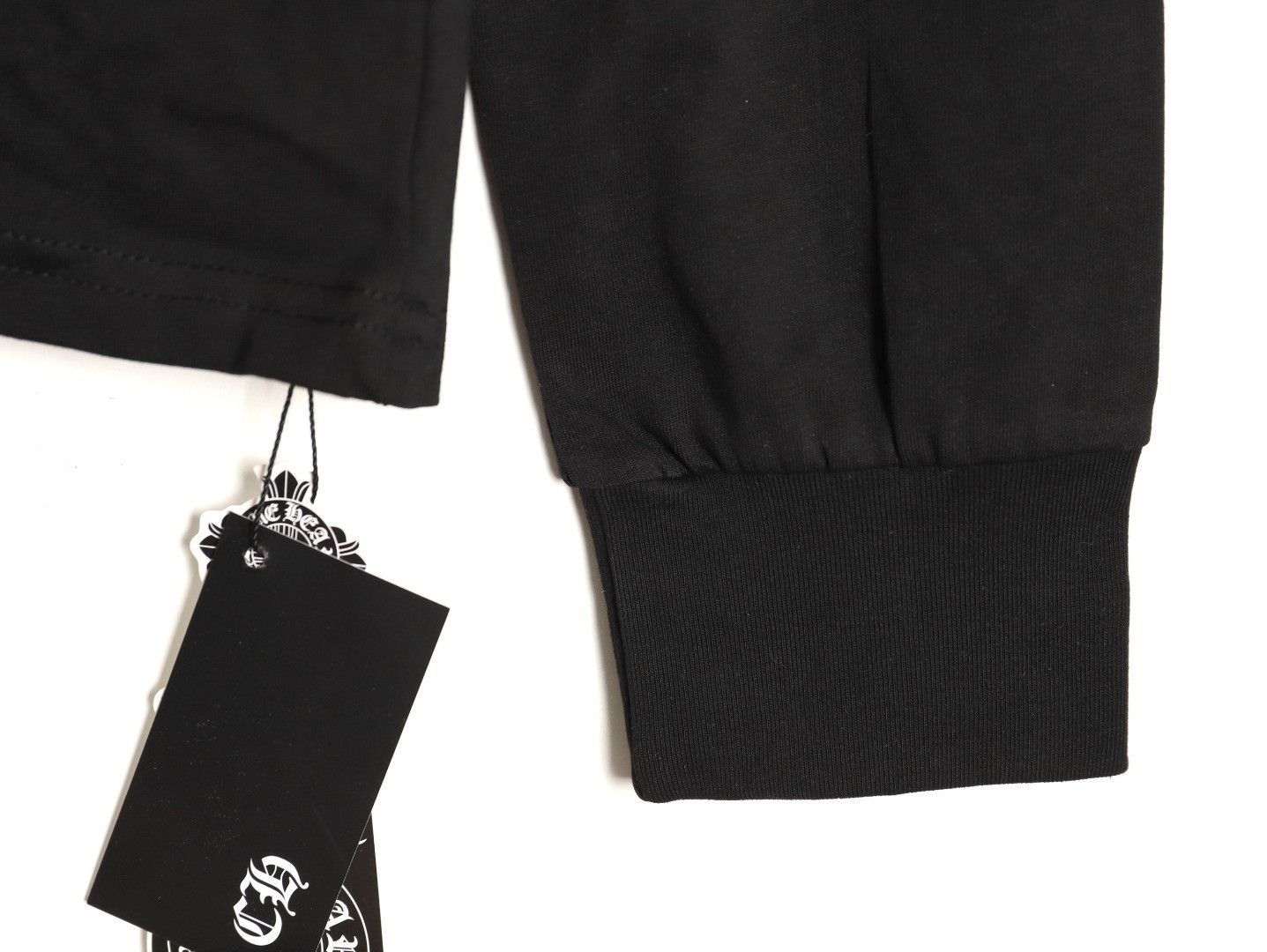 Ch**me He**ts 25fw long-sleeved t-shirt