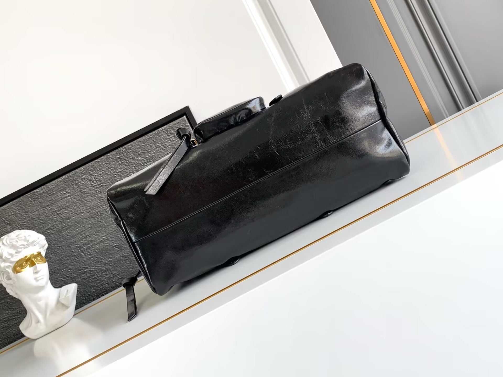 Pra*a dangle medium leather top-handle bag 14x30x13.5cm