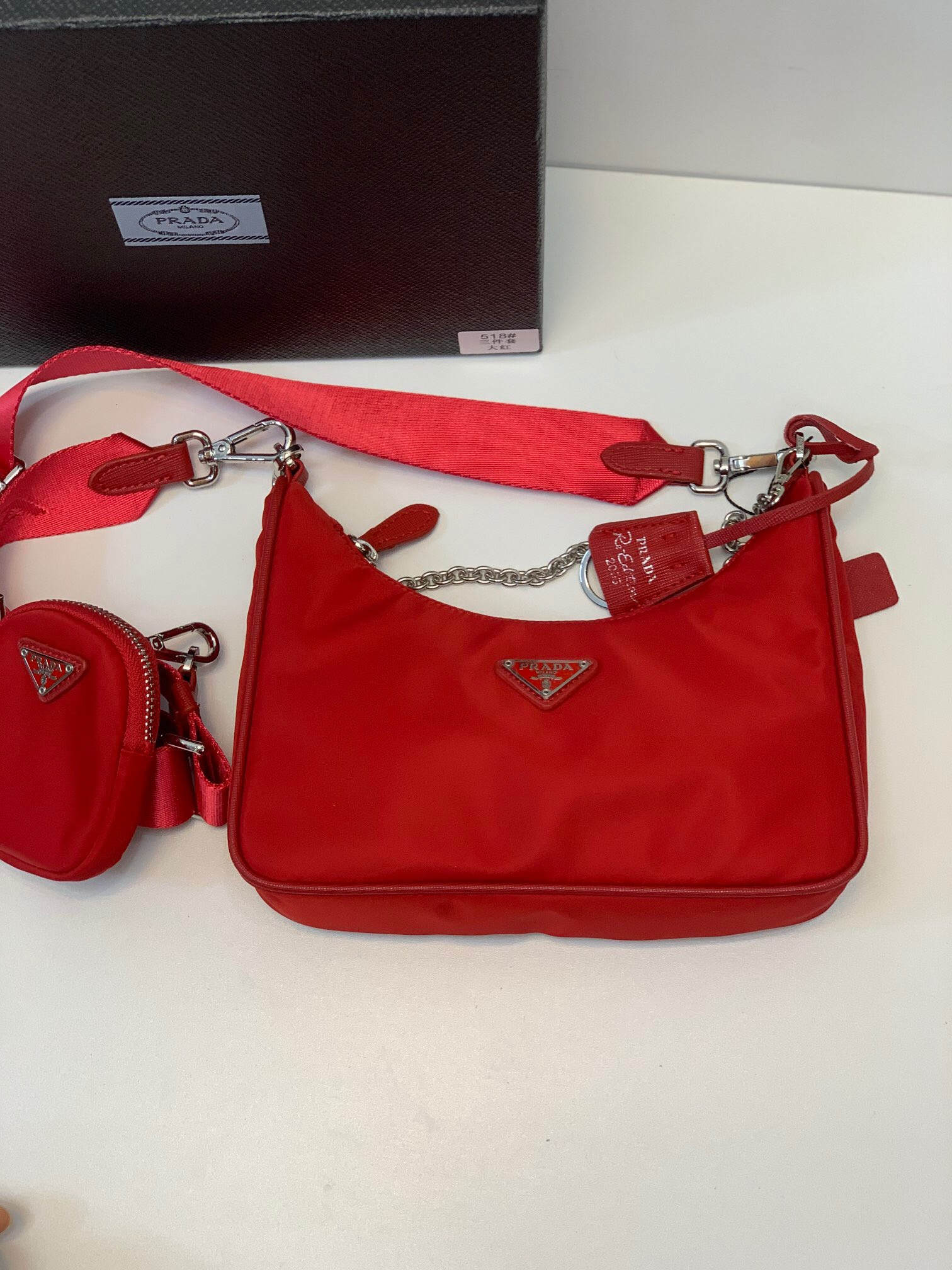 Pra*a re-edition 2005 re-nylon bag red