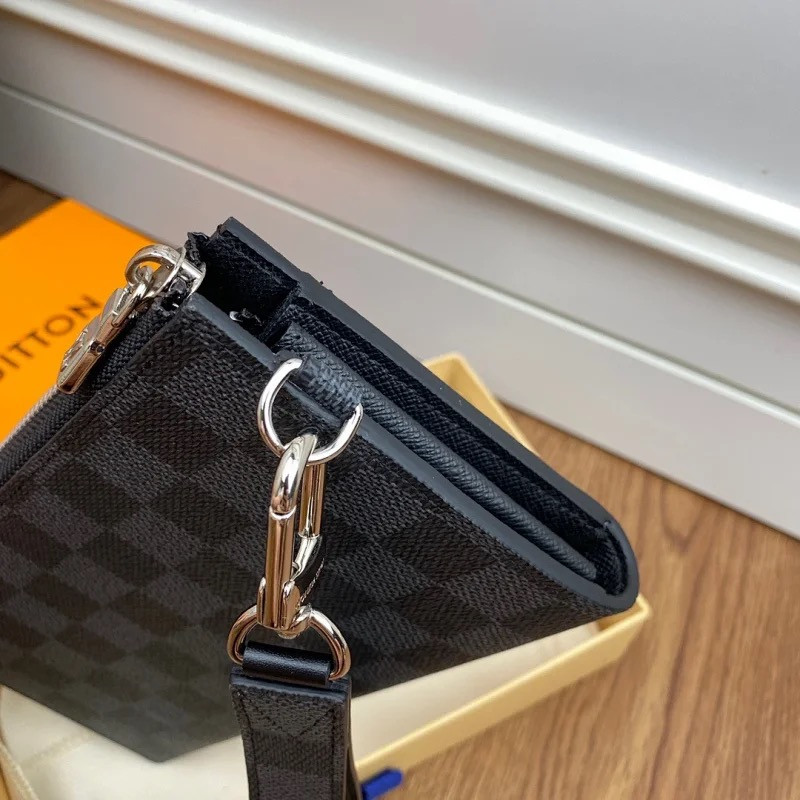 LV ZIPPY DRAGONNE WALLET N60379