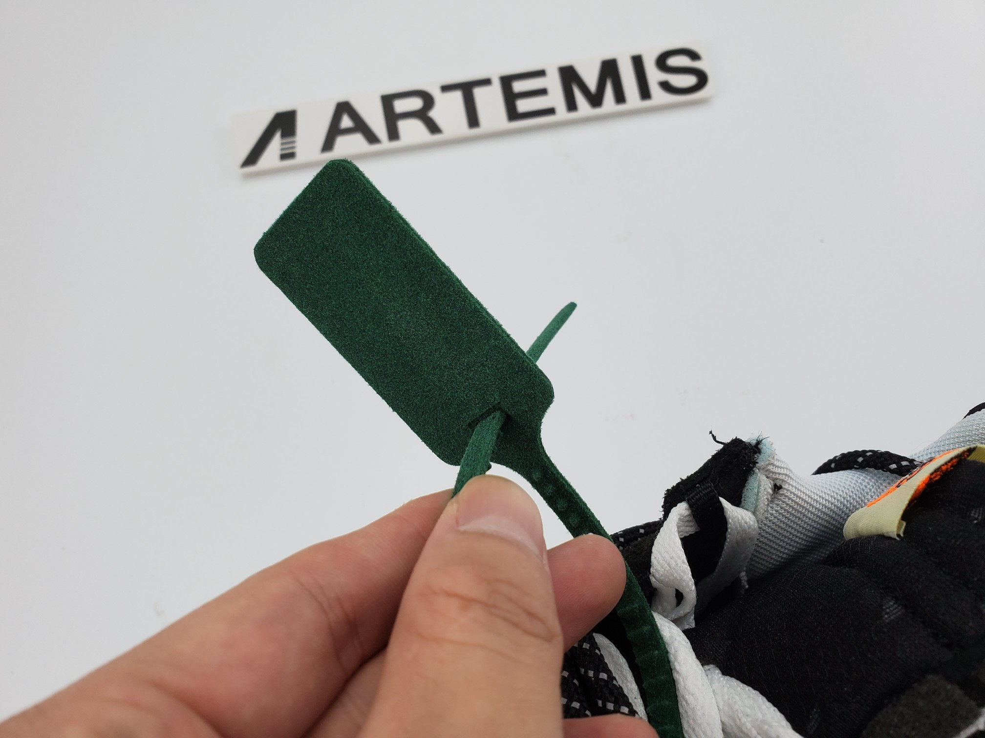 Nike Zoom Terra Kiger 5 Off-White Black