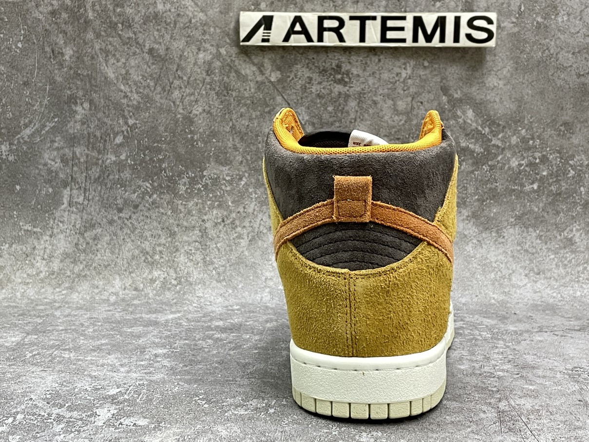 Nike Dunk High PRM Dark Russet