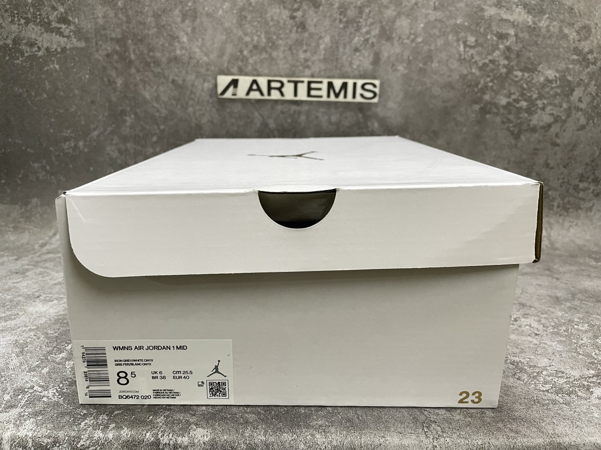 Air Jordan 1 Mid Grey Onyx