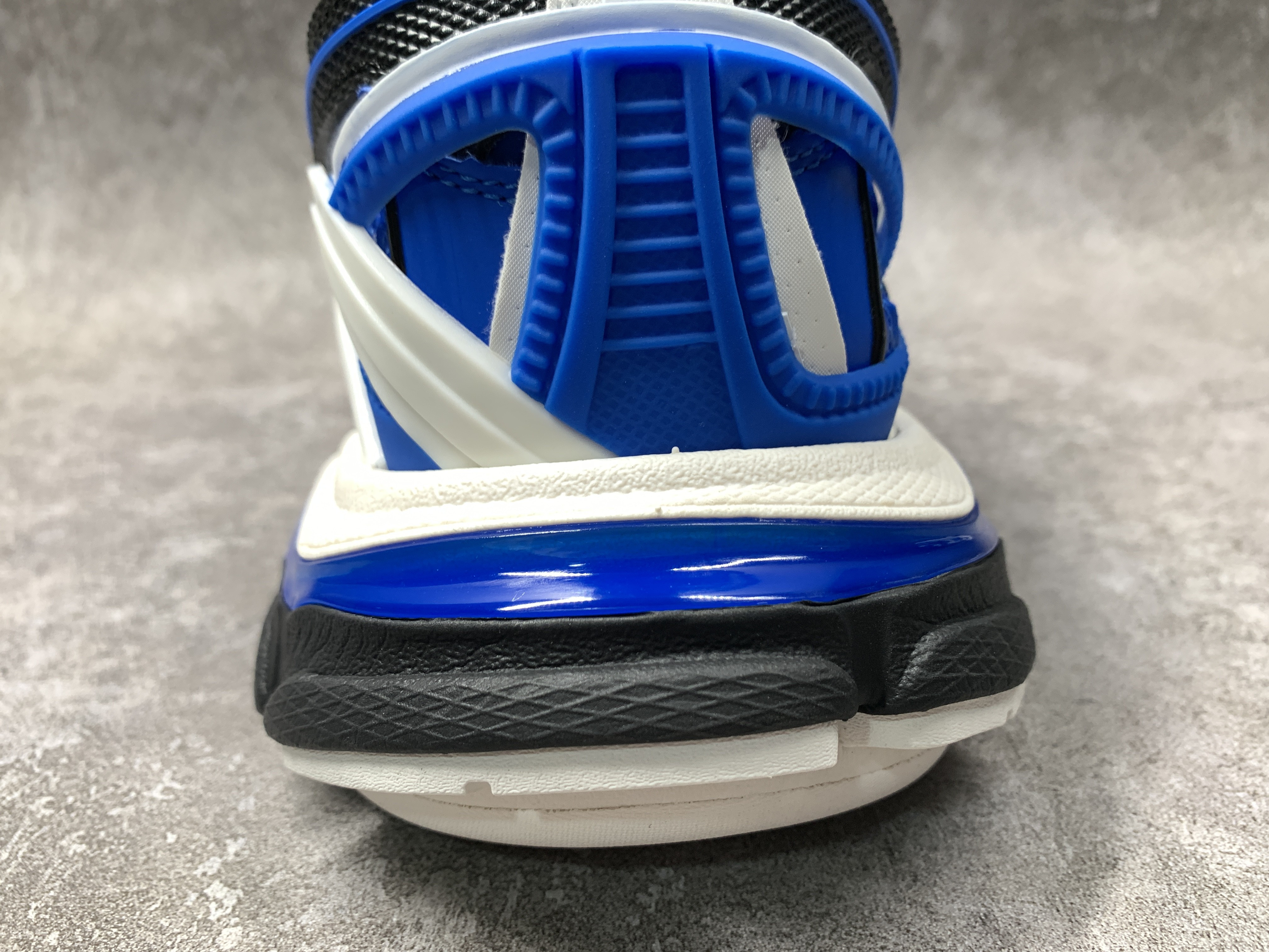 Balenciga TRACK.2 OPEN SNEAKER BLUE