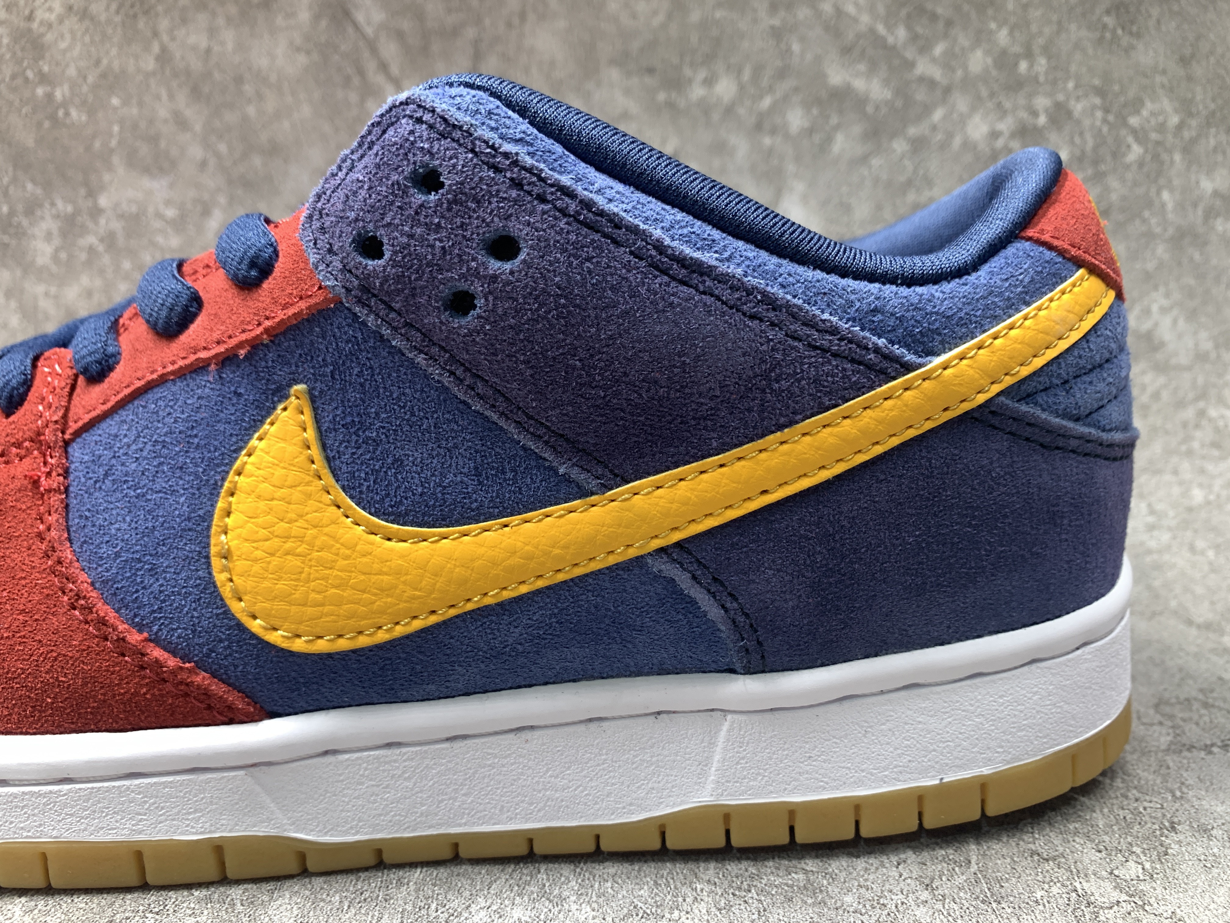 Nike SB Dunk Low Barcelona