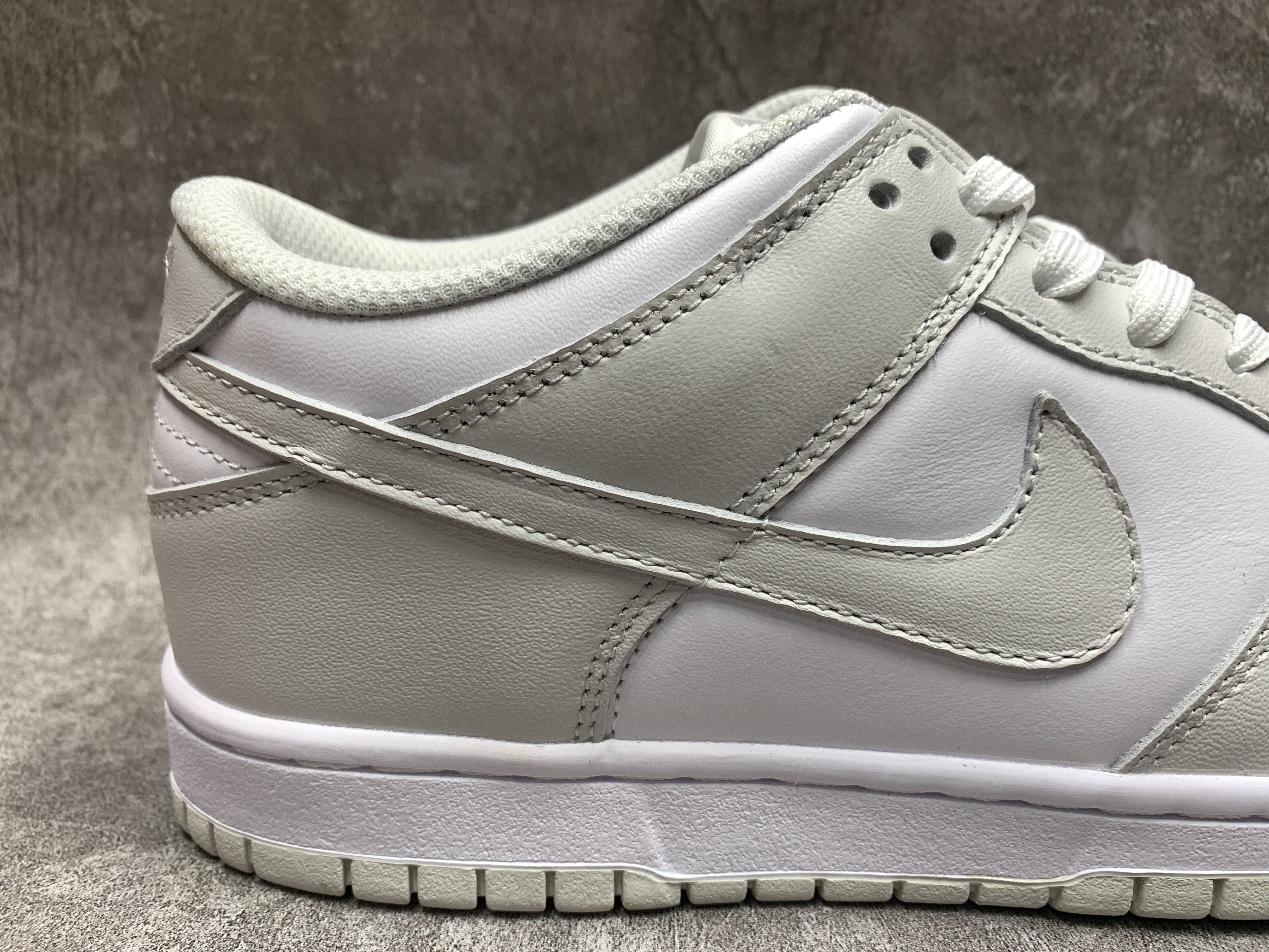 Nike Dunk Low Photon Dust