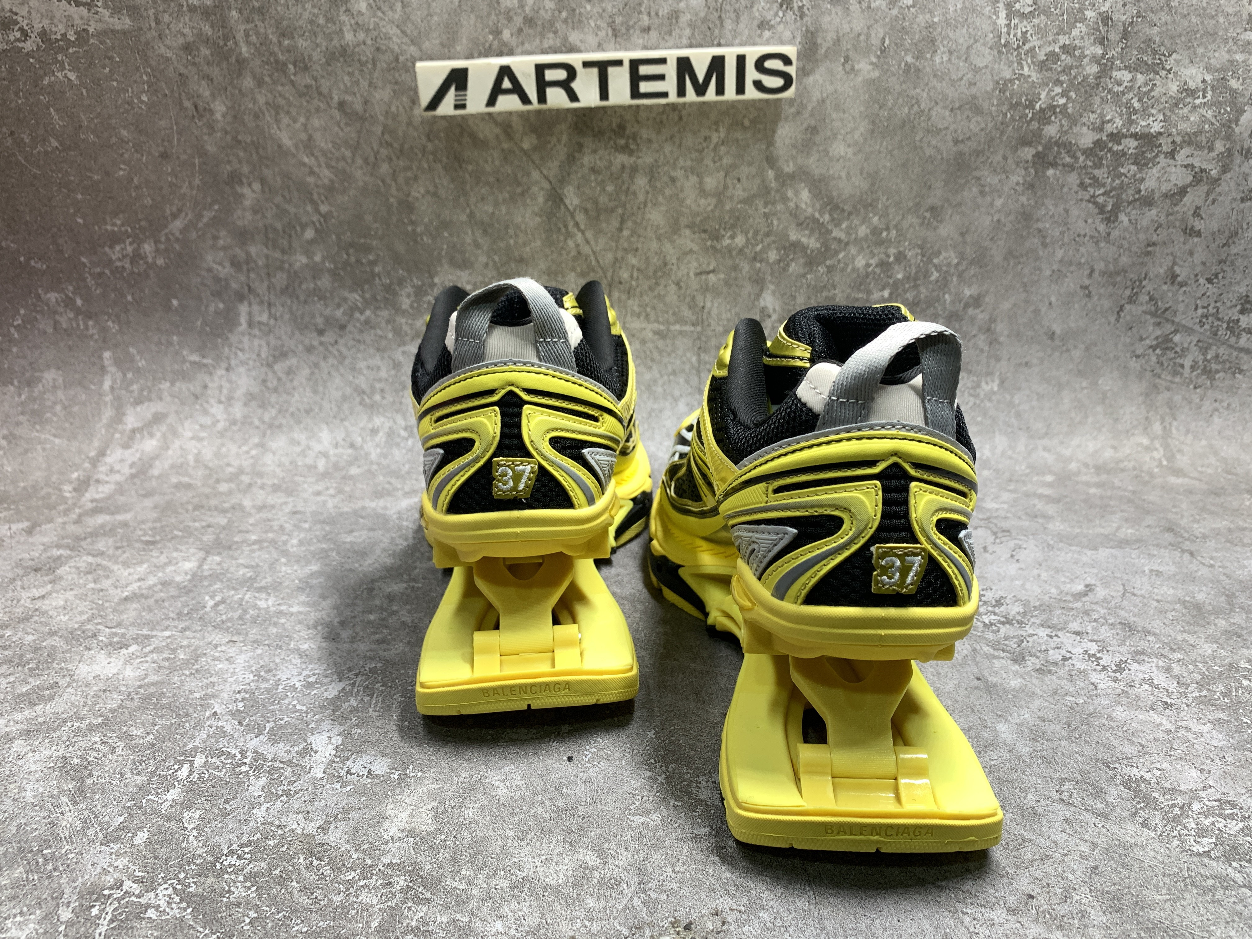 Balenciga X-Pander Yellow