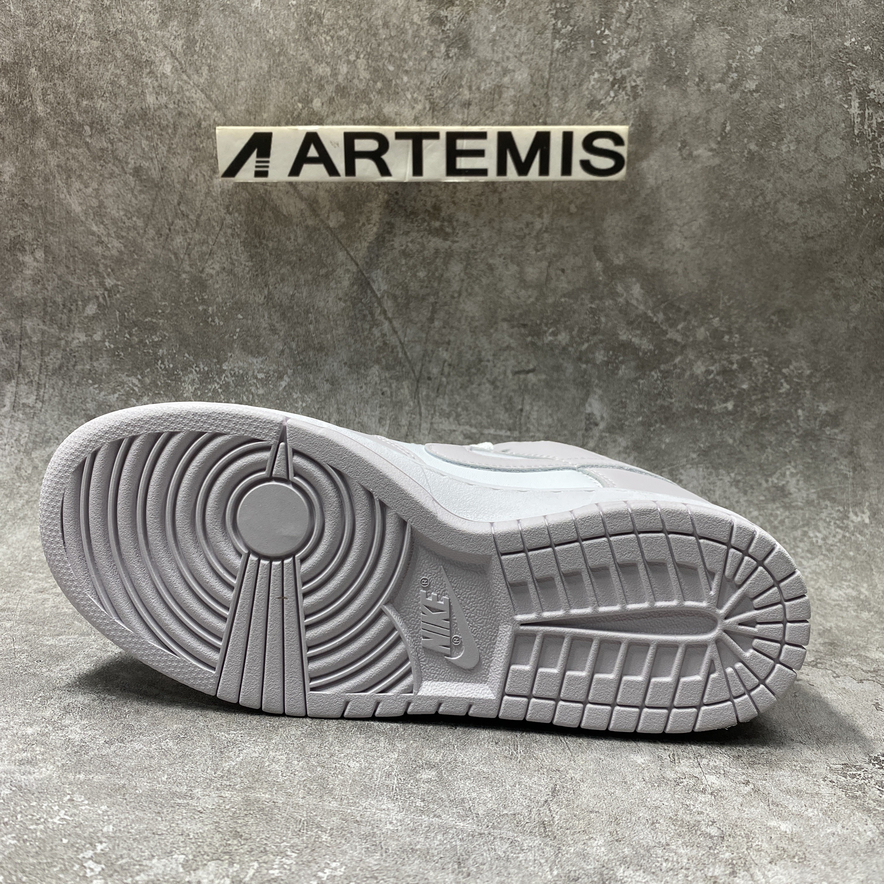 Nike Dunk Low Light Violet