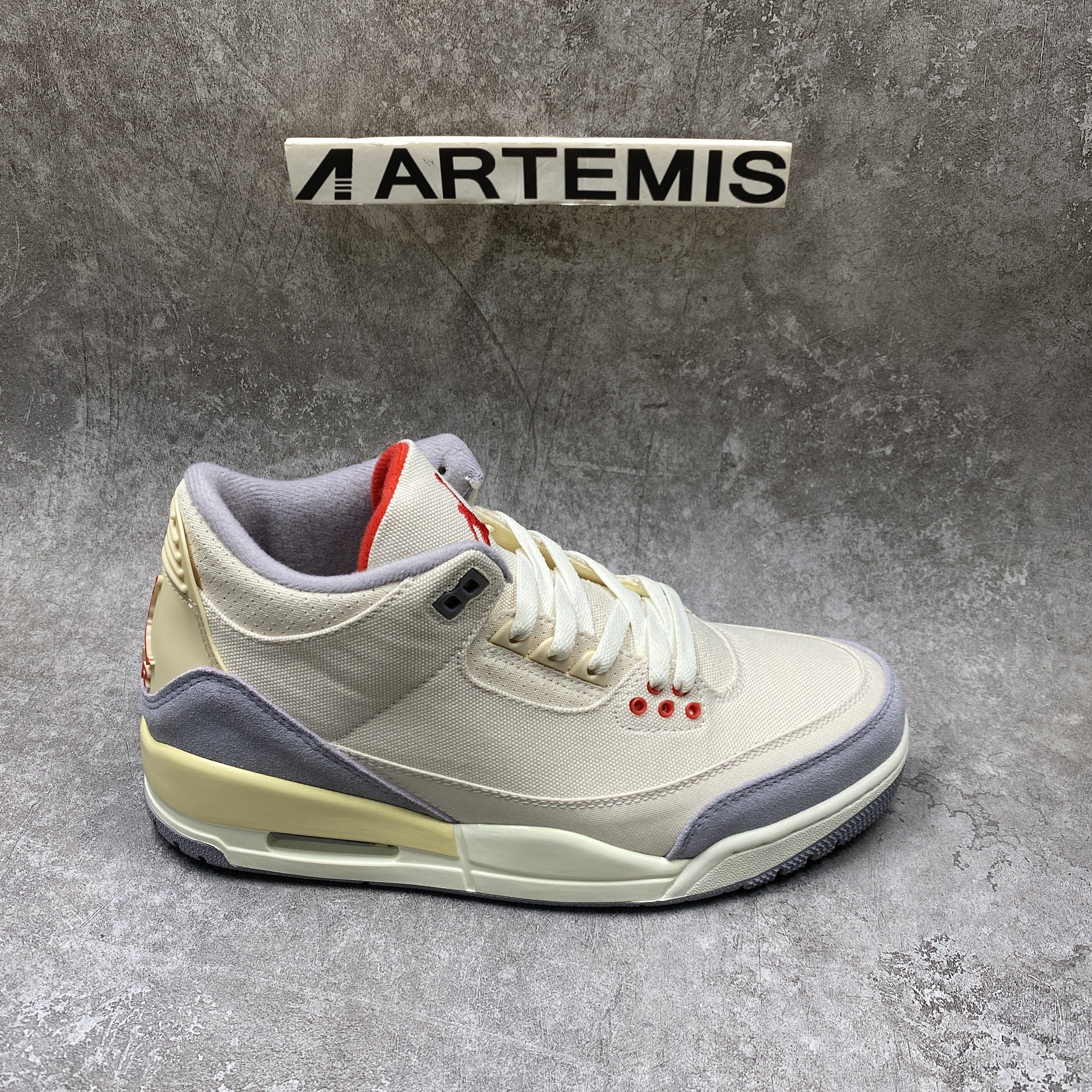 Air Jordan 3 Retro Muslin