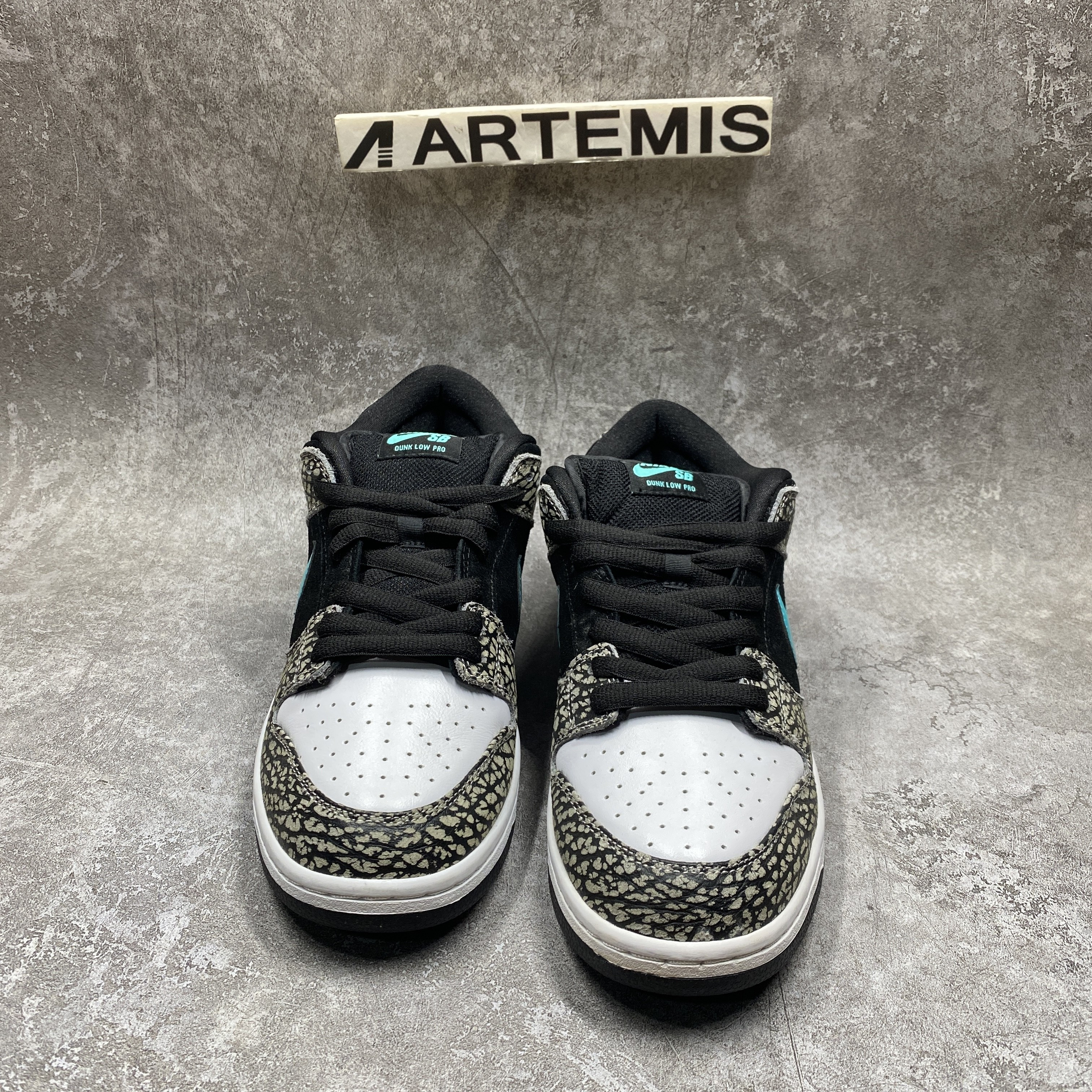 Nike Dunk Low Pro SB Atmos Elephant
