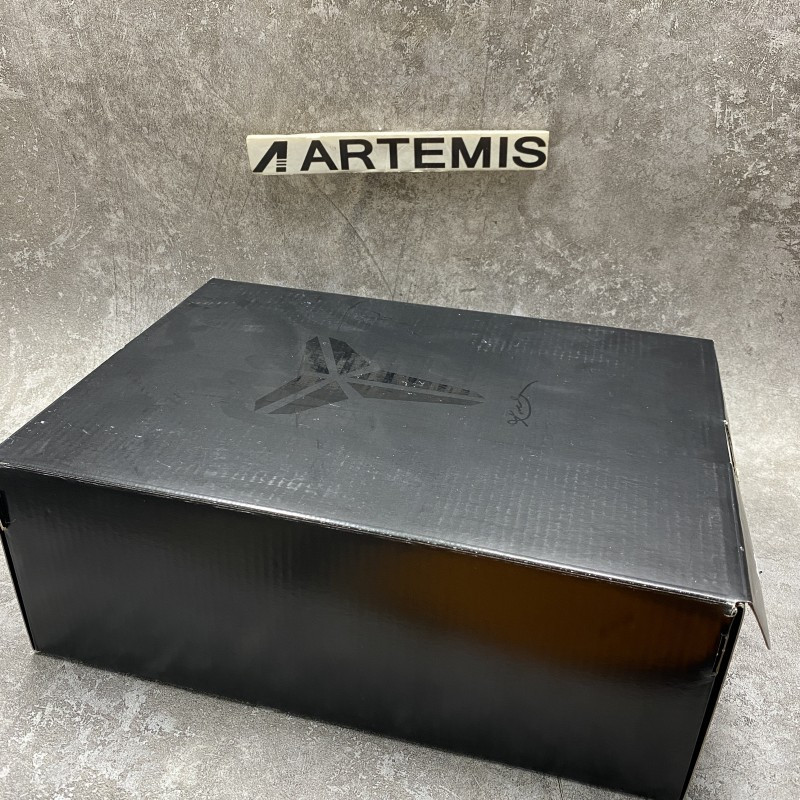 Nike Zoom Kobe 10 Elite Low BHM