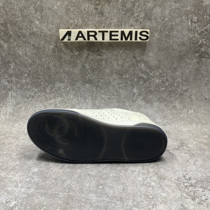 Ch*el 22p trainer white black