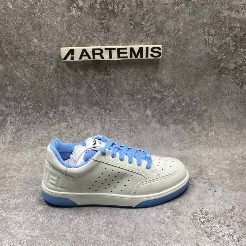 Ch*el runner tennis white light blue