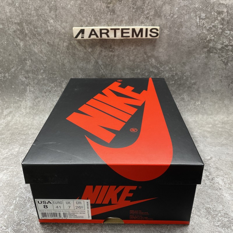 Air Jordan 1 Retro Low Chicago (2022)