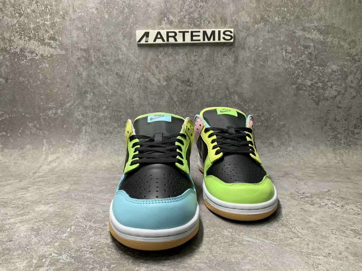 Nike dunk Low SE Free 99 Black