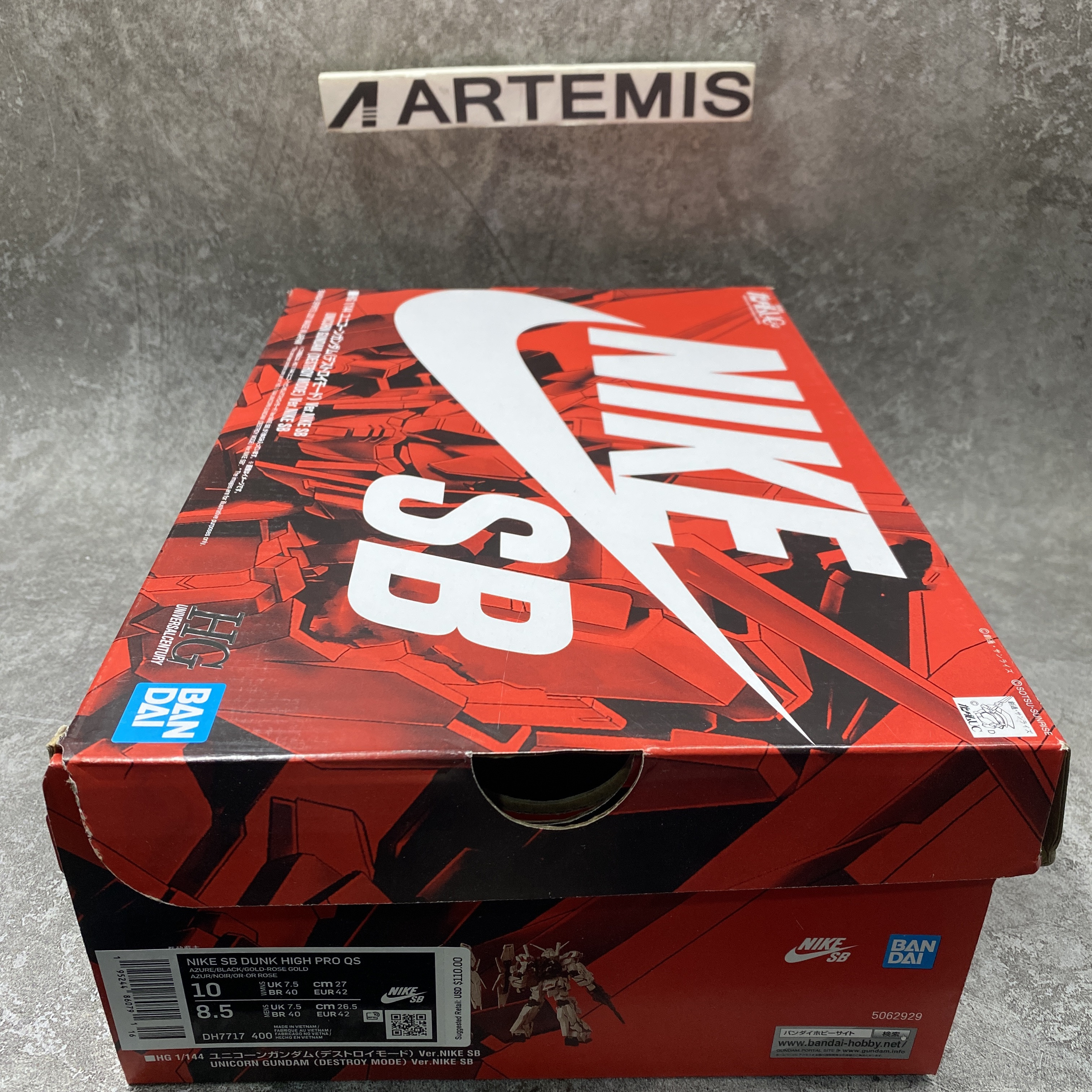 Nike SB Dunk High RX-0 Unicorn Gundam 02 Banshee