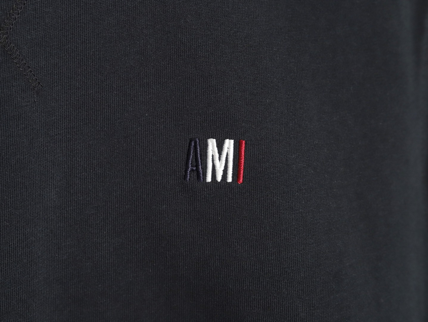 Ami Paris 25ss Short-sleeved T-shirt