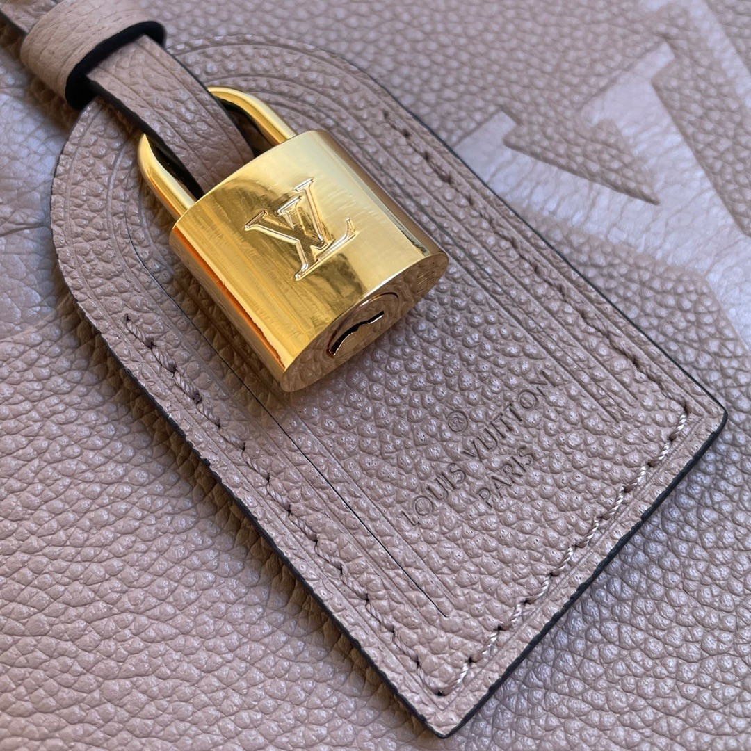 LV GRAND PALAIS M45833