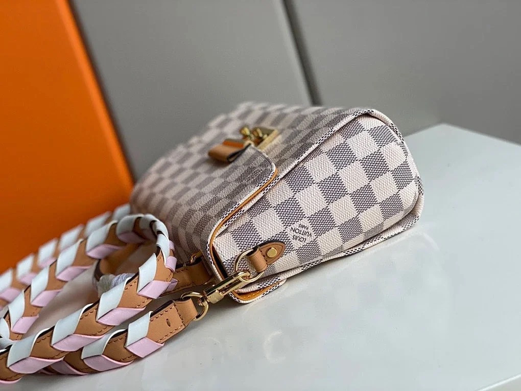 LV CROISETTE N50053