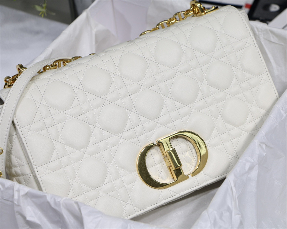 medium d*or caro bag ivory S*pple cannage calfskin 25.5 x 15.5 x 8 cm