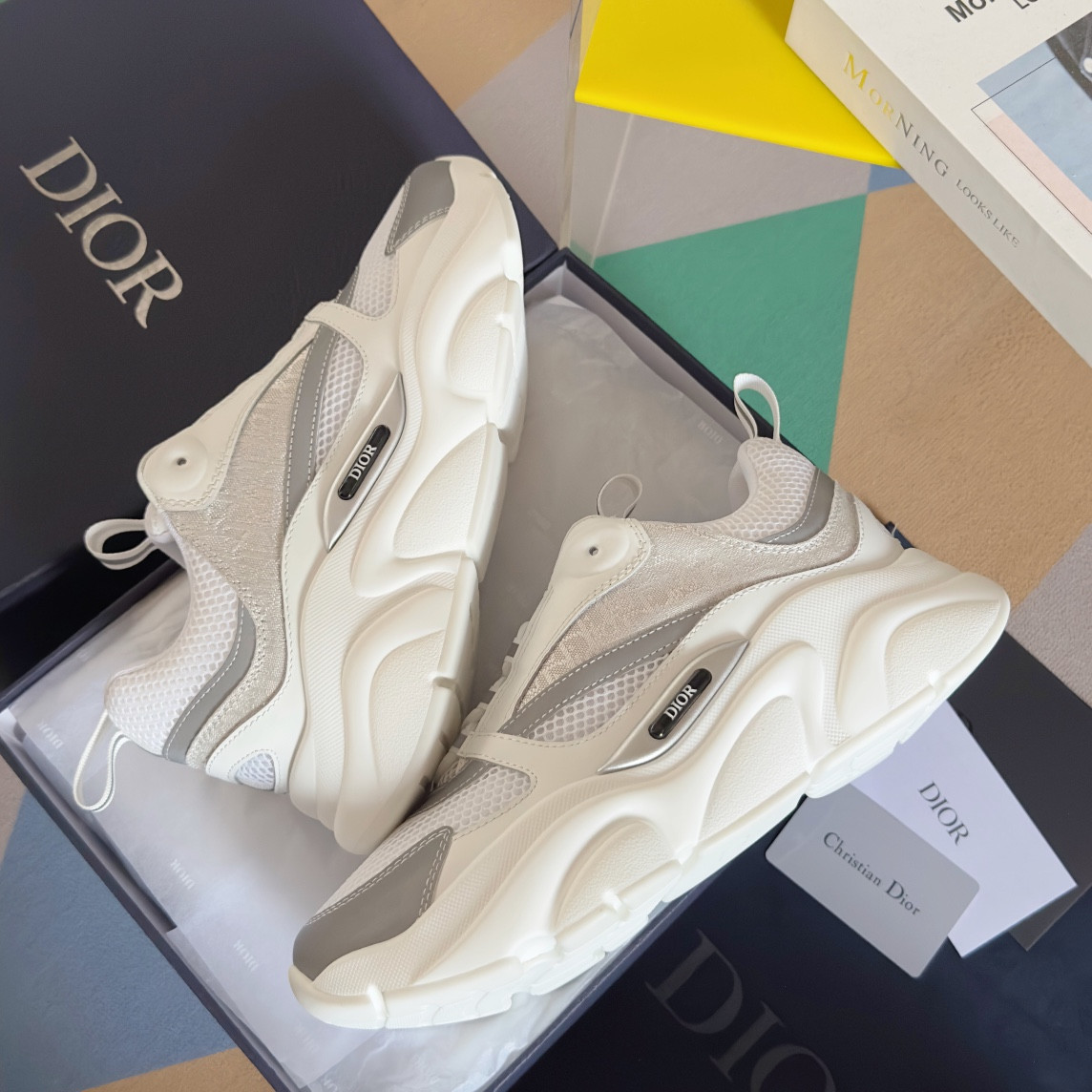 ua D*or b22 white sneaker