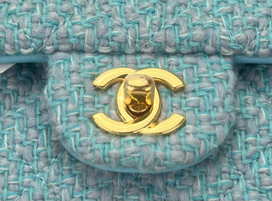 Ch*el classic 11.12 handbag  tweed & gold-tone metal 6 × 9.9 × 2.5 in