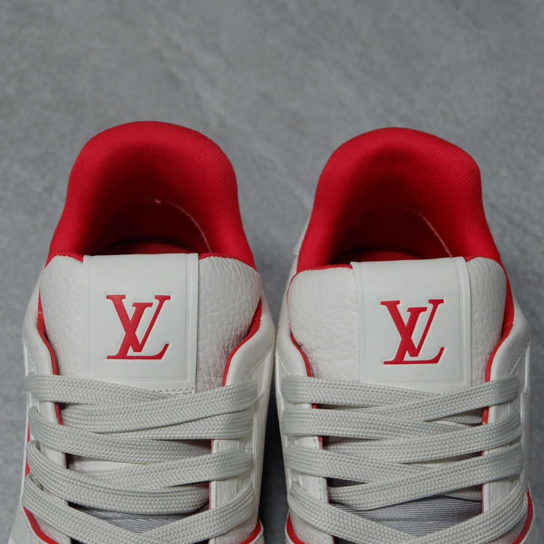 UA LV Trainer Sneaker