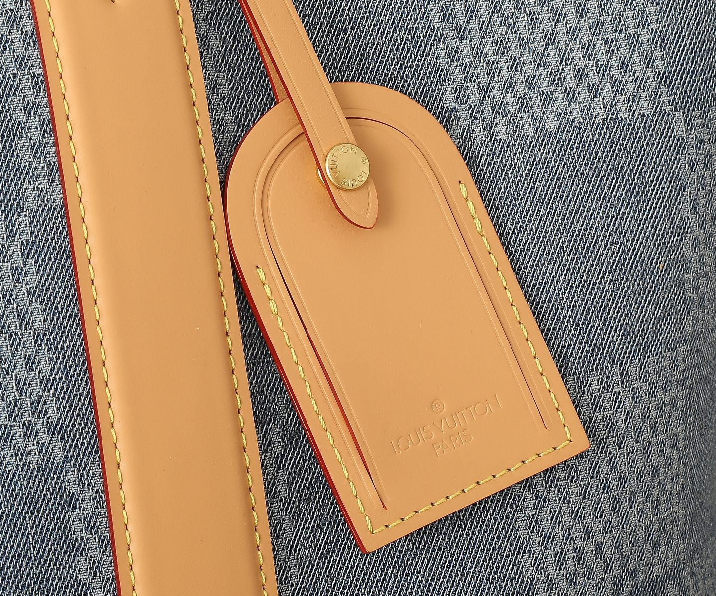 LV Weekend Tote N40702  16.9 x 13.4 x 6.9 inches