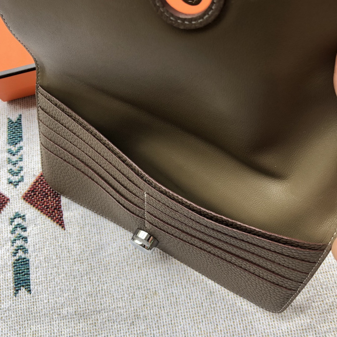 H**me5 dogon duo wallet