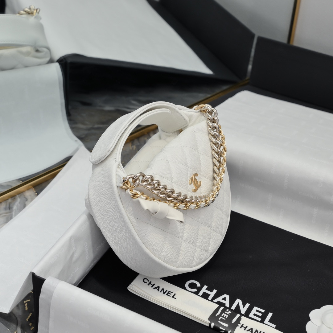 Ch*el clutch 18x17x8cm