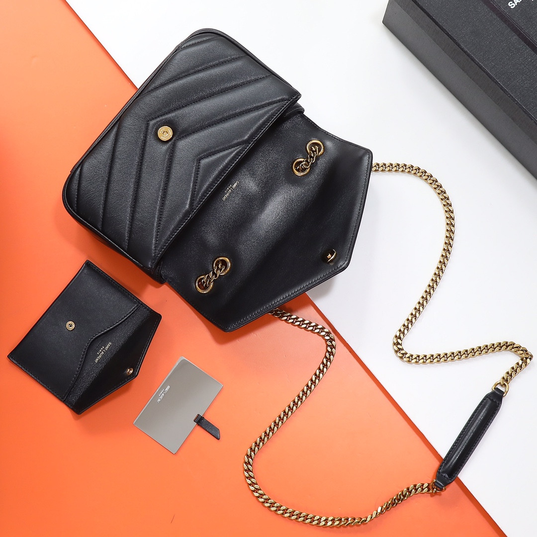 Y*L loulou small in matelassÉ lambskin 24x14x6cm