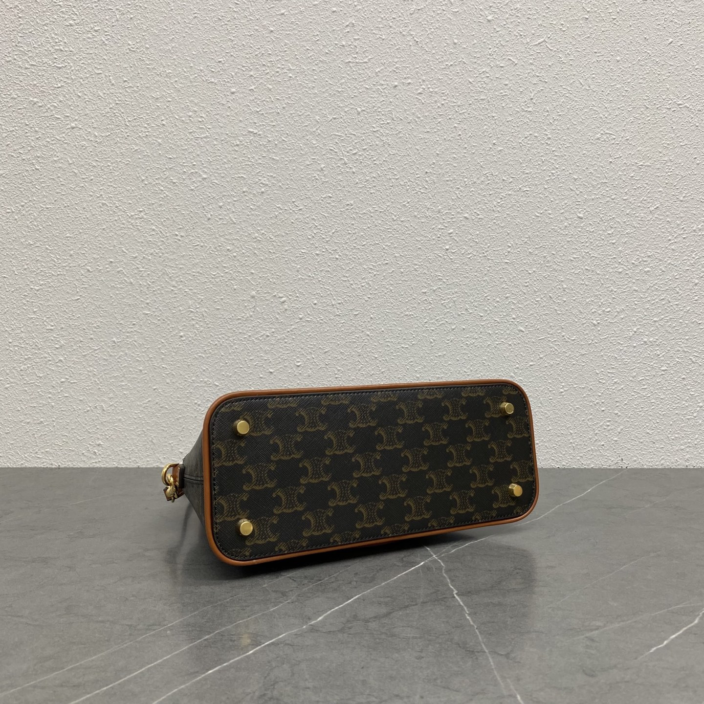 Ce**e small bowling in triomphe canvas and calfskin 25x17x10cm