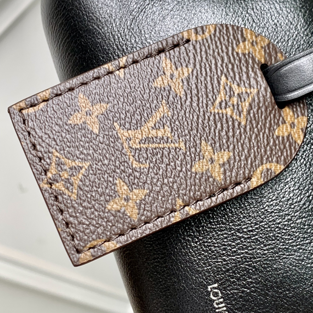 LV Pochette Vibe M14544 25x10x7.5cm