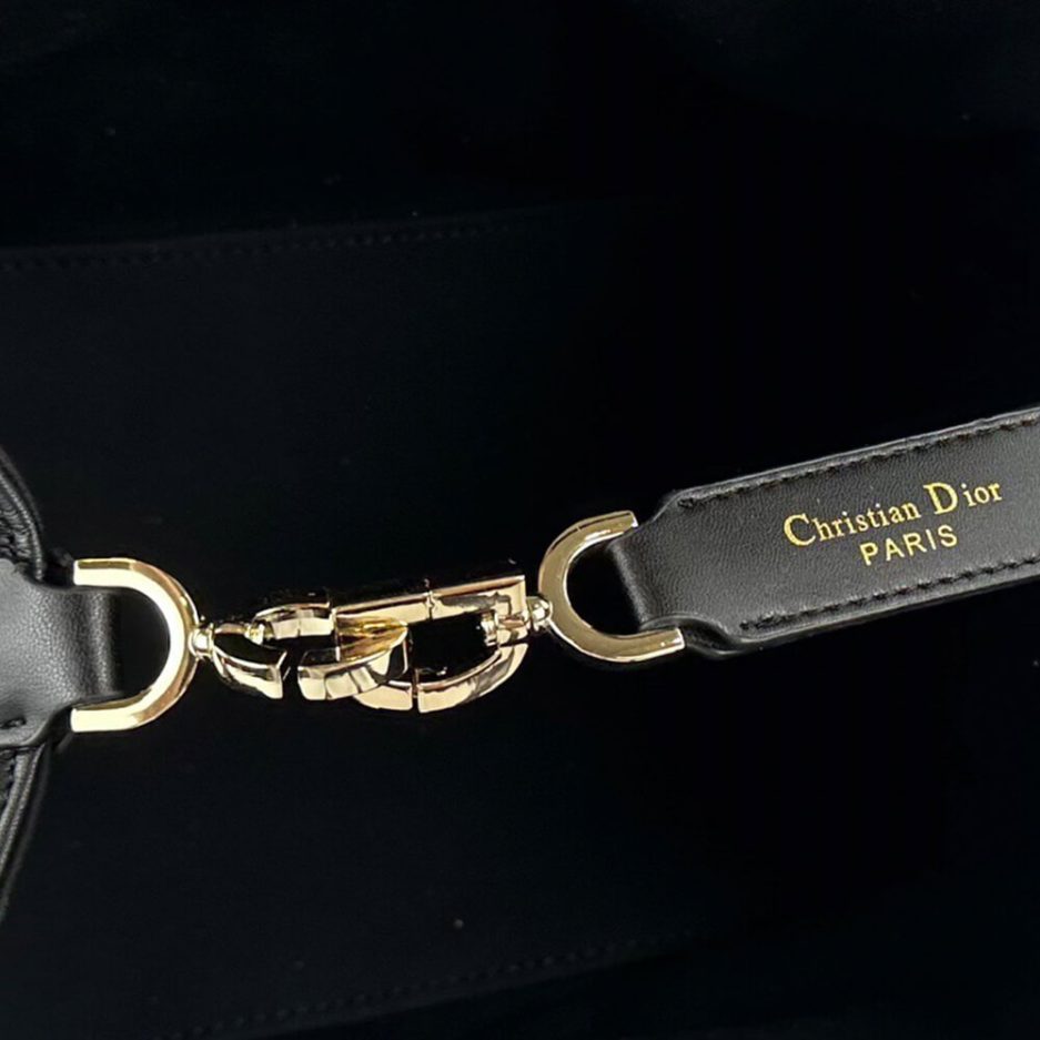 medium D*or toujours bag