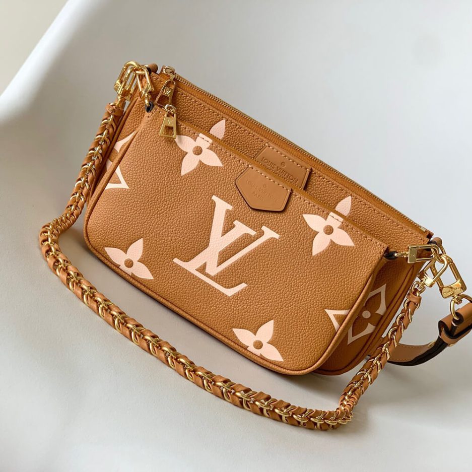 LV Pochette Accessoires