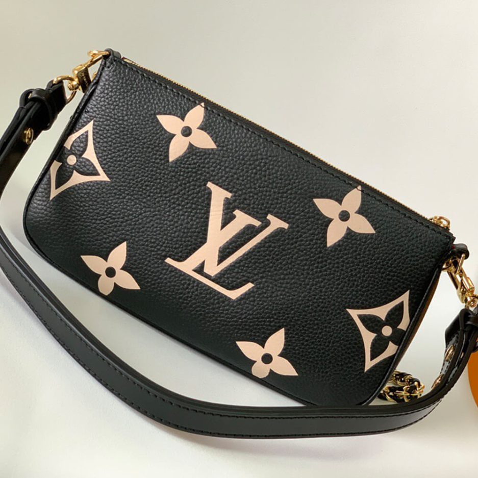 LV Pochette Accessoires