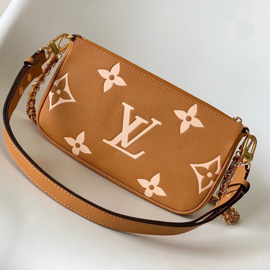 LV Pochette Accessoires