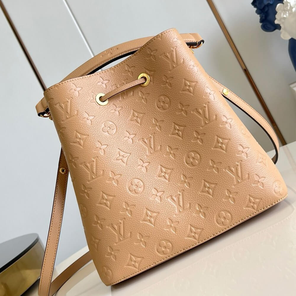 LV Neonoe MM